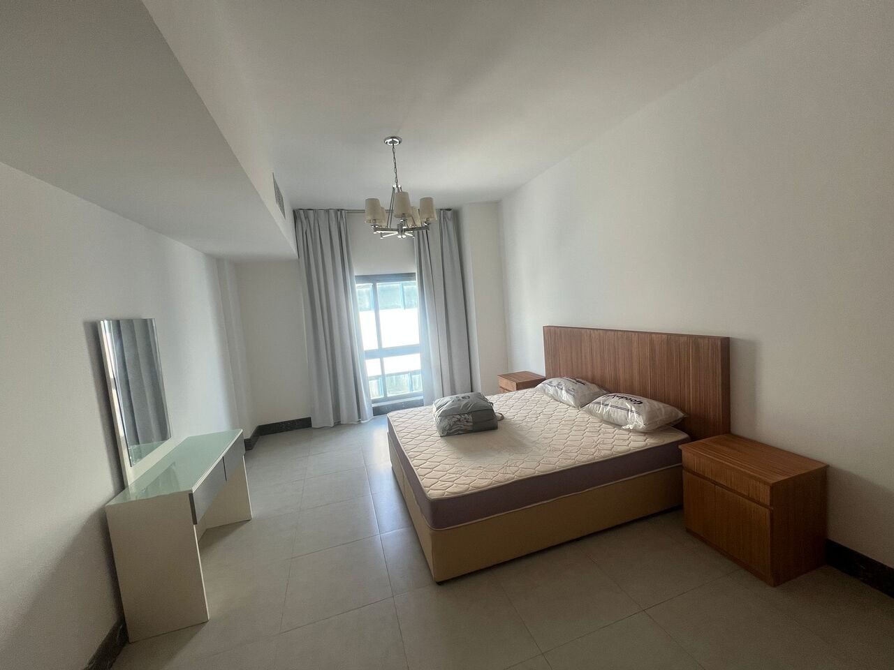 Juffair, Apartments, Flats, Houses & Villas, BHD 350/month,  Furnished,  2 BR,  Compound  Apartment For Rent In Juffair