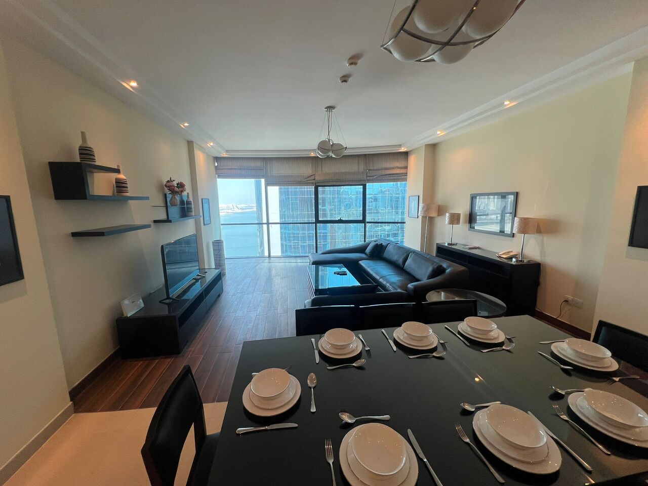 Juffair, Apartments, Flats, Houses & Villas, BHD 500/month,  Furnished,  2 BR,  Apartment For Rent In Juffair | Sea View