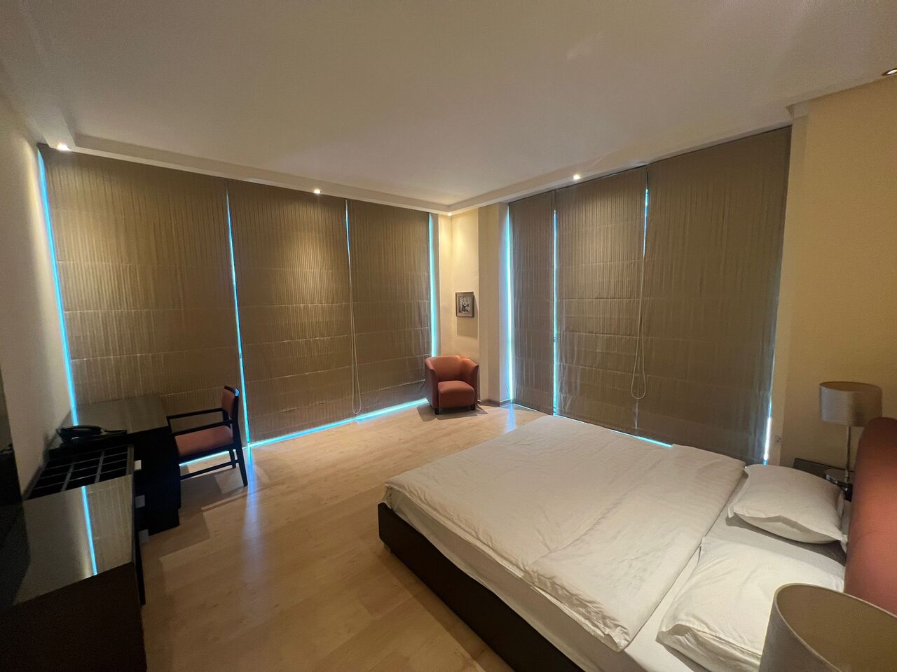 Juffair, Apartments, Flats, Houses & Villas, BHD 500/month,  Furnished,  2 BR,  Apartment For Rent In Juffair | Sea View