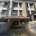THB 4100000,  3 BR,  18 Sq. Feet,  Townhome For Sale, Klang Muang Village, Rama 9 (Motorway), Beautiful Built-ins, Ready To