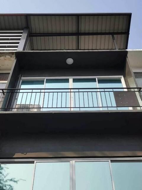 Bangkok, Villas, THB 16500,  1 Sq. Feet,  Townhouse For Rent, 3 Floors, 140 Sq M, Soi Prachachuen 36, Near The Mall Ngamwongwan.