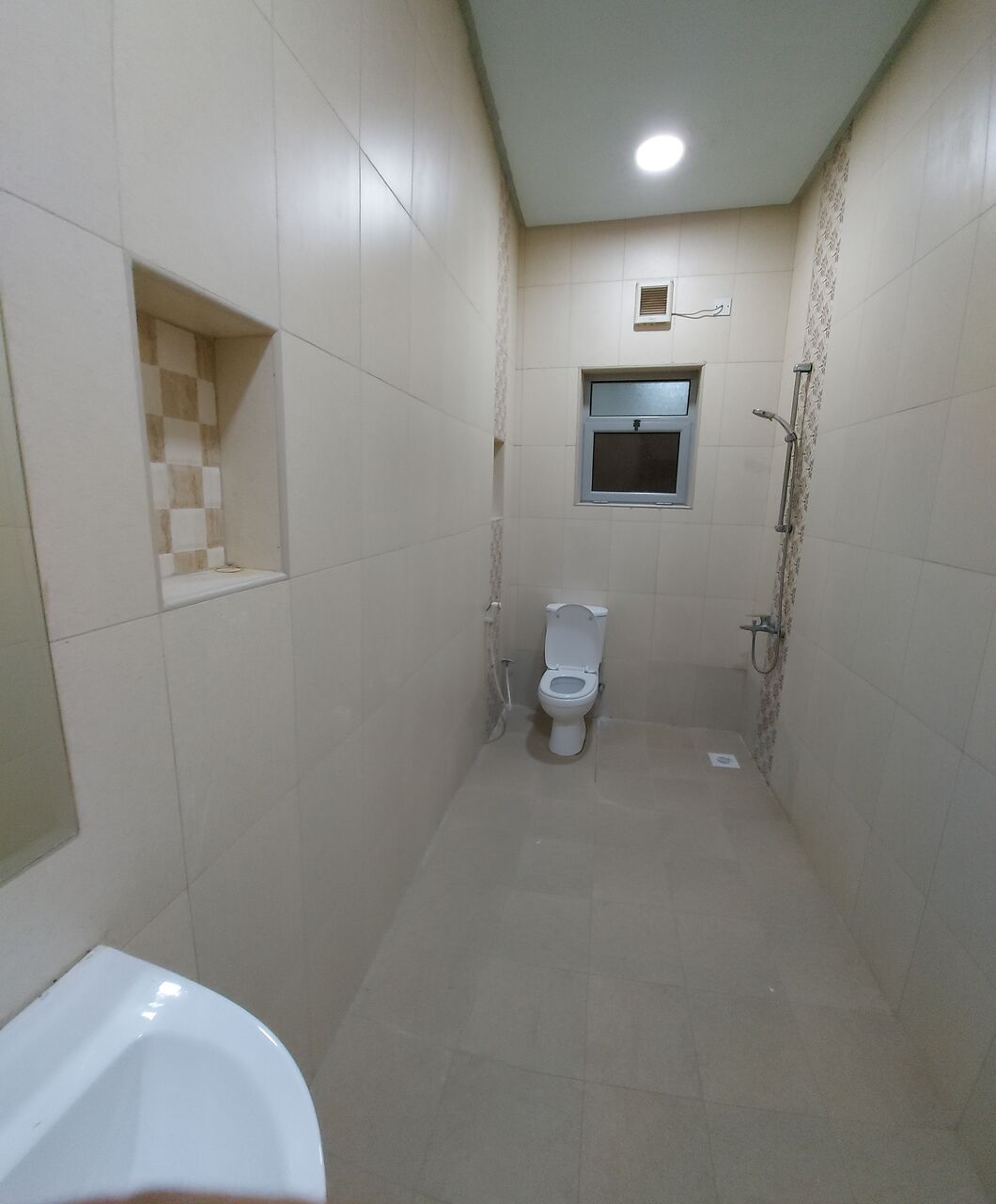 Manama, Apartments, Flats, Houses & Villas, BHD 165/month,  2 BR,  100 Sq. Meter,  New 2 Bedroom Flat For Rent