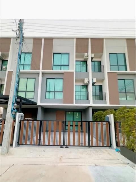Bangkok, Villas, THB 33000,  22 Sq. Feet,  Townhome For Rent, 3 Floors, 190 Sq M, Nue Connex Don Mueang Project, Near 2 BTS Lines.