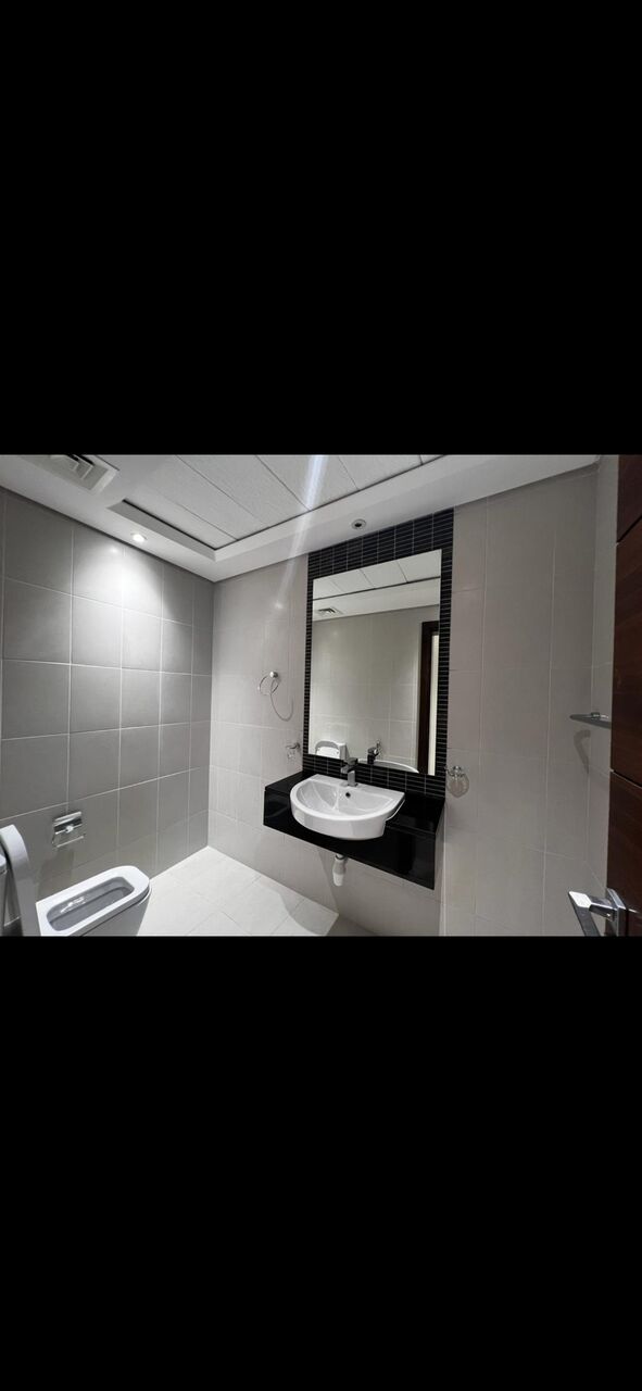 Manama, Apartments, Flats, Houses & Villas, BHD 550/month,  1 BR,  For Rent Luxurious Appartment At Harbour Heights