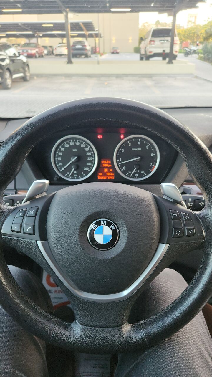 Riffa Views, Vehicles, Cars & Trucks , BHD 2500,  Bmw X6,  2011,  Automatic,  213059 KM,    (~65K On Rebuilt Engine From Ultimate Euro Motors)