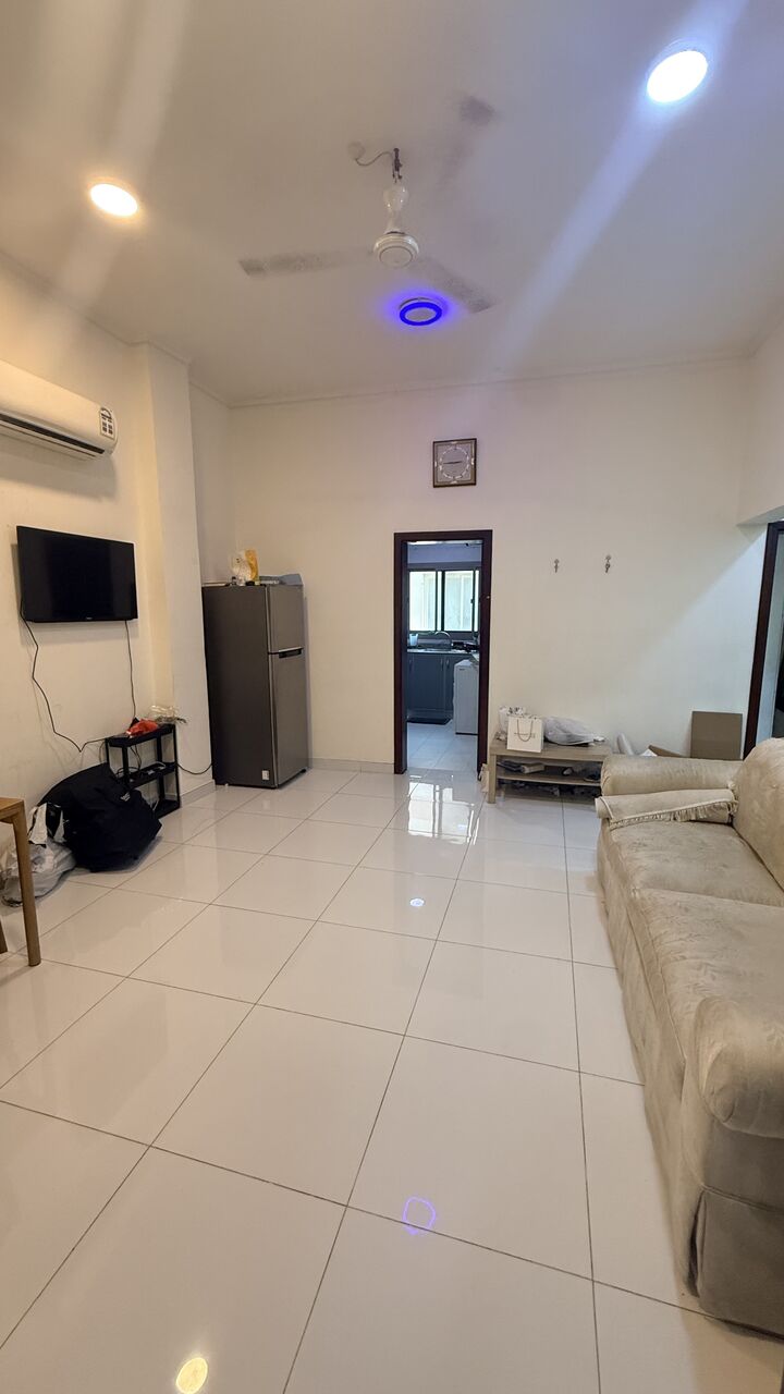 Hoora, Rooms for Rent, BHD 130/month,  Furnished,  10000 Sq. Meter,  Fully Furnished Room With An Attached Bathroom Is Available For Rent In My 2-bhk Flat