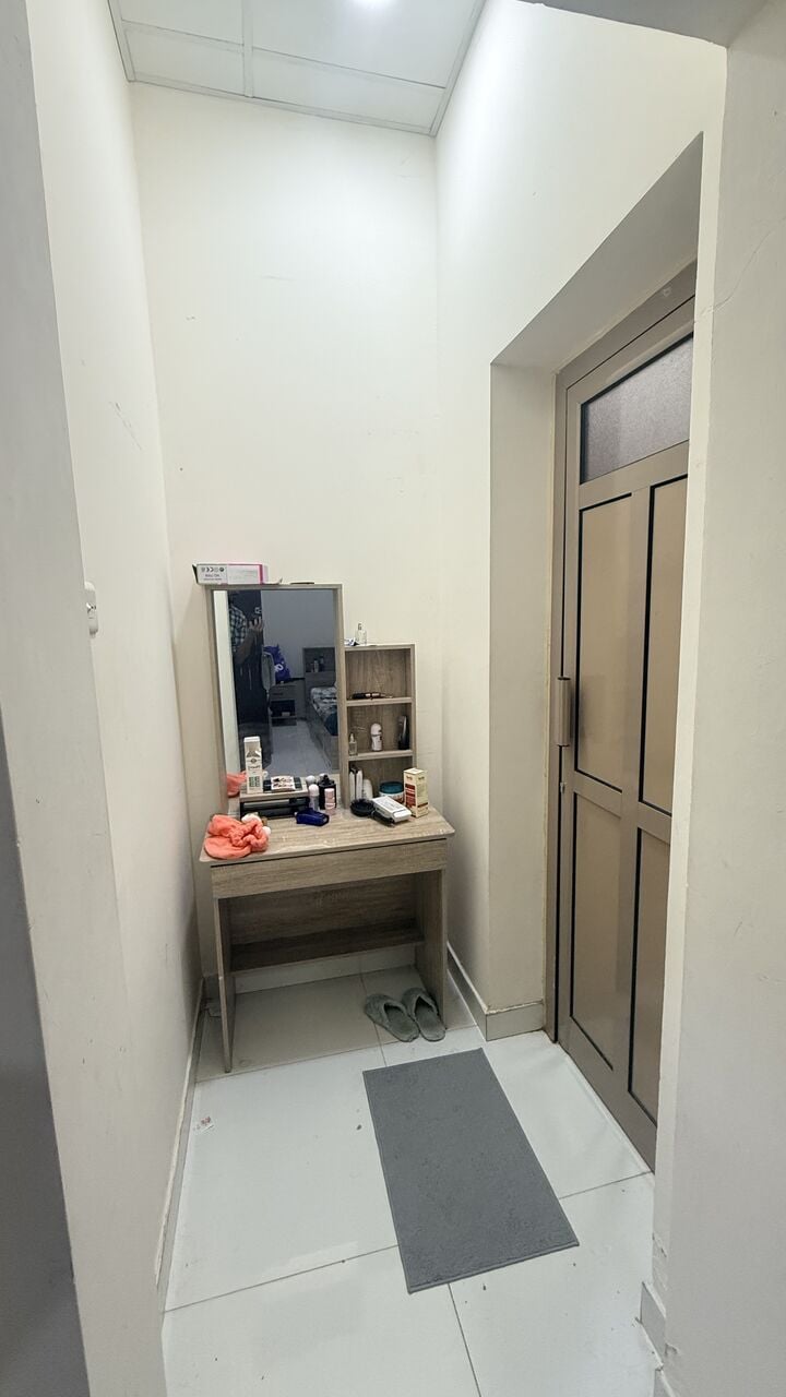 Hoora, Rooms for Rent, BHD 130/month,  Furnished,  10000 Sq. Meter,  Fully Furnished Room With An Attached Bathroom Is Available For Rent In My 2-bhk Flat