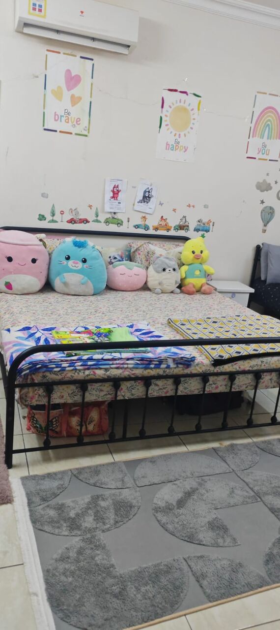 Riyadh, Furniture, SAR 200,  2 Beds For Sale- King Size Double And A Single Bed