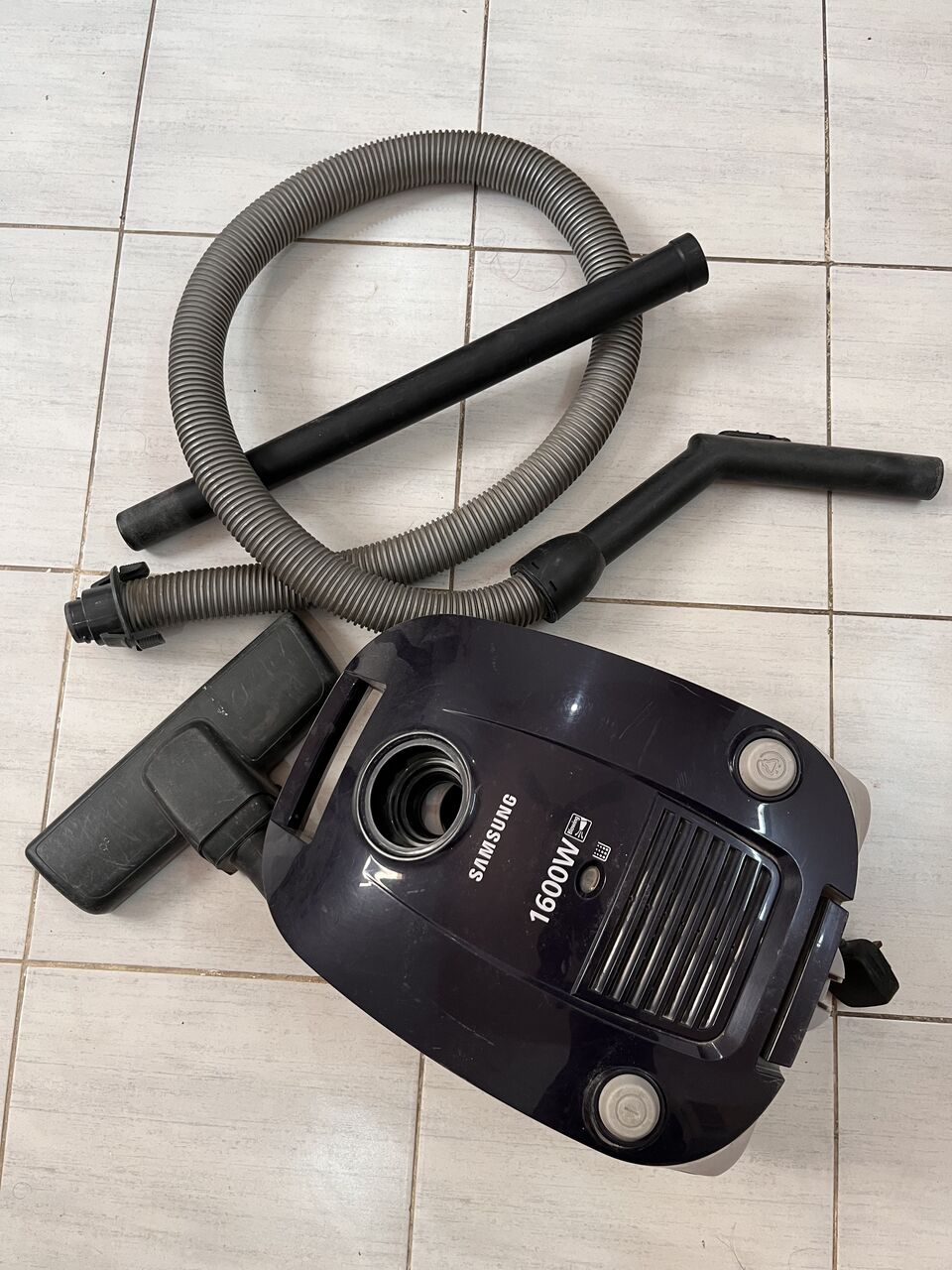 Riyadh, Household Items, SAR 400,  Ikon Air Cooler, Samsung Vaccum Cleaner, Black + Decker Humidifier