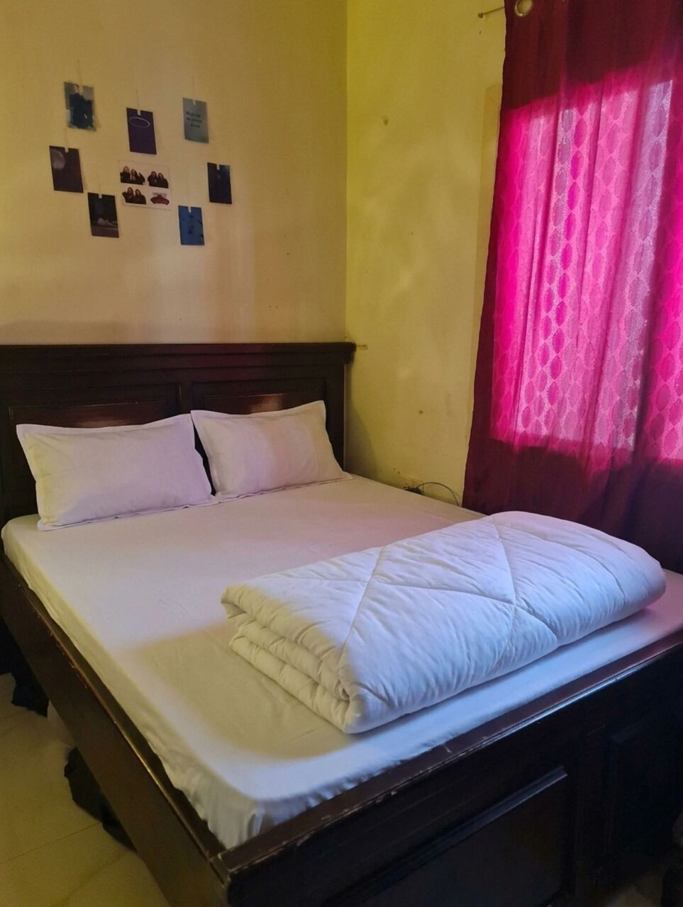 Muharraq, Furniture, BHD 50,  Solid Wooden Queen Size Bed Frame + Mattress (Good Condition)