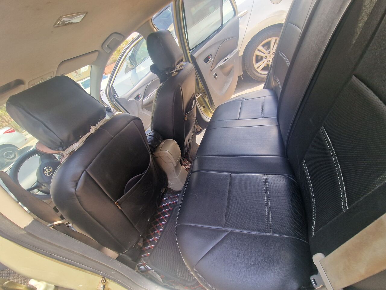 Jeddah, Vehicles, Cars & Trucks , SAR 14500,  Yaris 2008,  2008,  Manual,  300000 KM,   For Sale