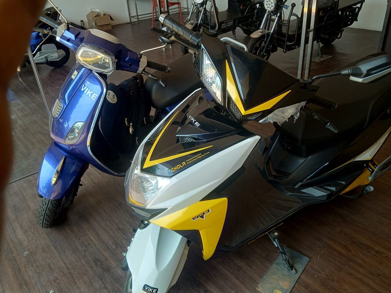 Mumbai, Business, FUTURE GEN MOTORS (KUMBAKONAM DEALER)