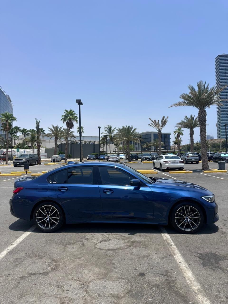 Jeddah, Vehicles, Cars & Trucks , SAR 95000,  BMW 320,  2021,  Automatic,  87000 KM,  Bmw Series 3 -  - Excellent Condition