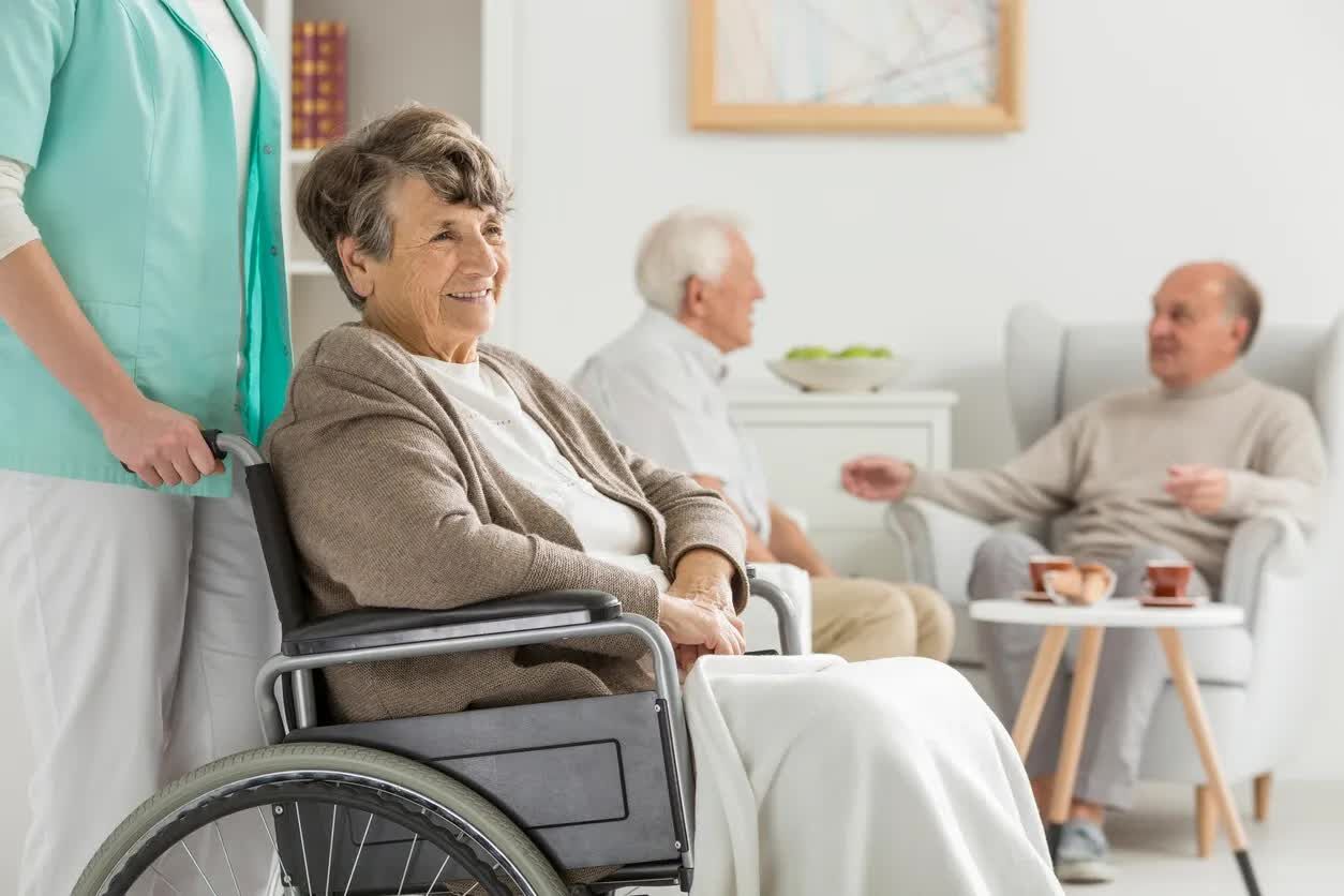 New York, Elder Care, Discover A Luxury Care Home That Feels Like Home