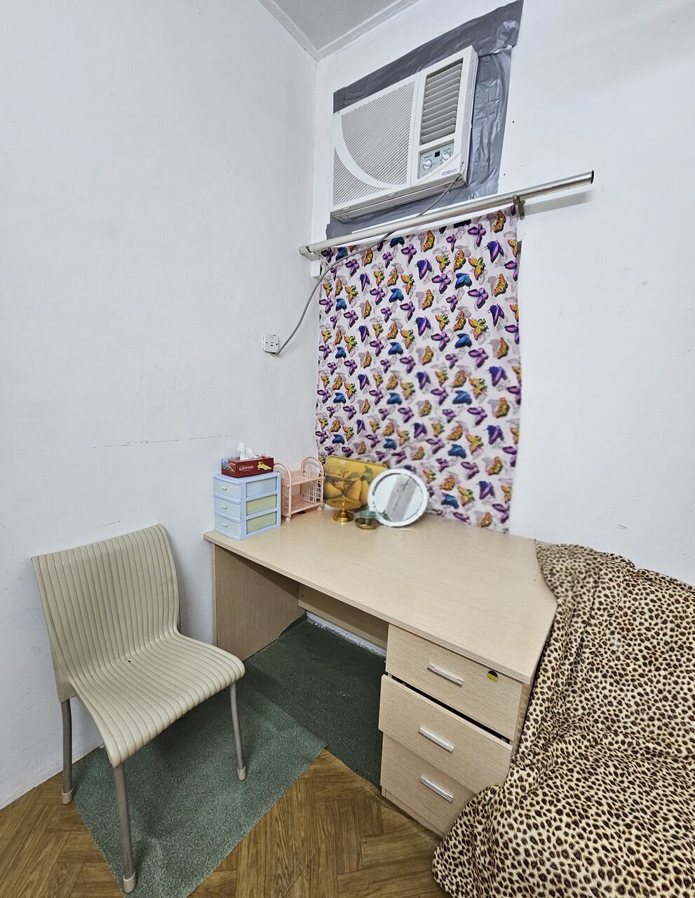 Gudaibiya, Apartments, Flats, Houses & Villas, BHD 200/month,  2 BR,  Two Bedroom Flat One Hall One Washroom  One Bathroom  One Kitchen  With 2 AC 1 TV 2 Fridge