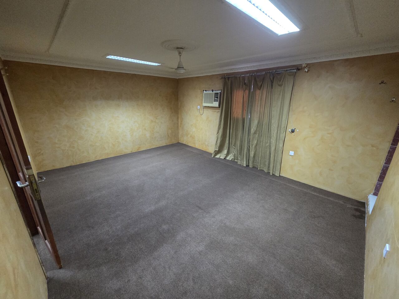 Isa Town, Apartments, Flats, Houses & Villas, BHD 120/month,  2 BR,  100 Sq. Meter,  Spacious 2BHK Apartment For Rent In Isa Town (120BD)