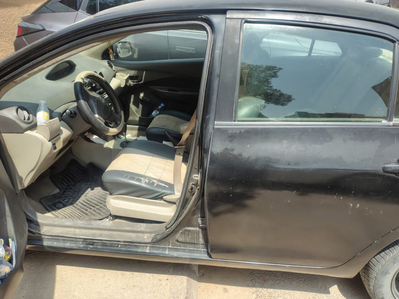 Hara, Vehicles, Cars & Trucks , SAR 15,  Toyota Yaris,  2011,  Automatic,  340 KM,  Yaris  @ 15,500 Well Maintained.
