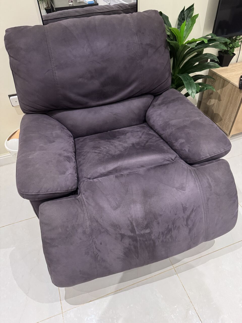Jeddah, Furniture, SAR 100,  Single Seater Sofa