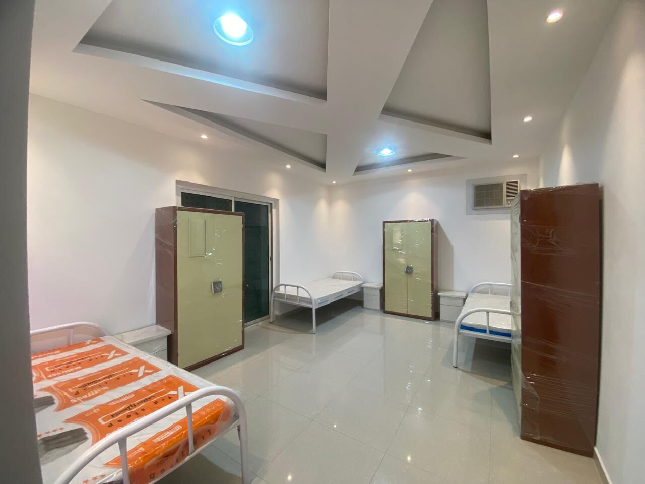 Riyadh, Rooms for Rent, SAR 1950/month,  ROOM (NEW FURNISHED) BACHELOR