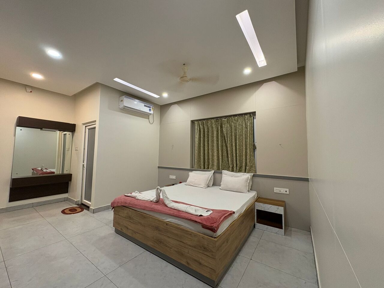 Mumbai, Travel, Hotel Near Jagannath Temple Puri