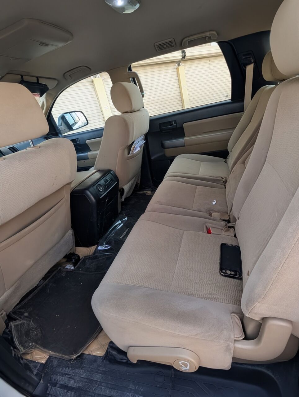 Al Malaz, Vehicles, Cars & Trucks , SAR 72500,  Toyota Sequoia,  2016,  Automatic,  200110 KM,  Sale: