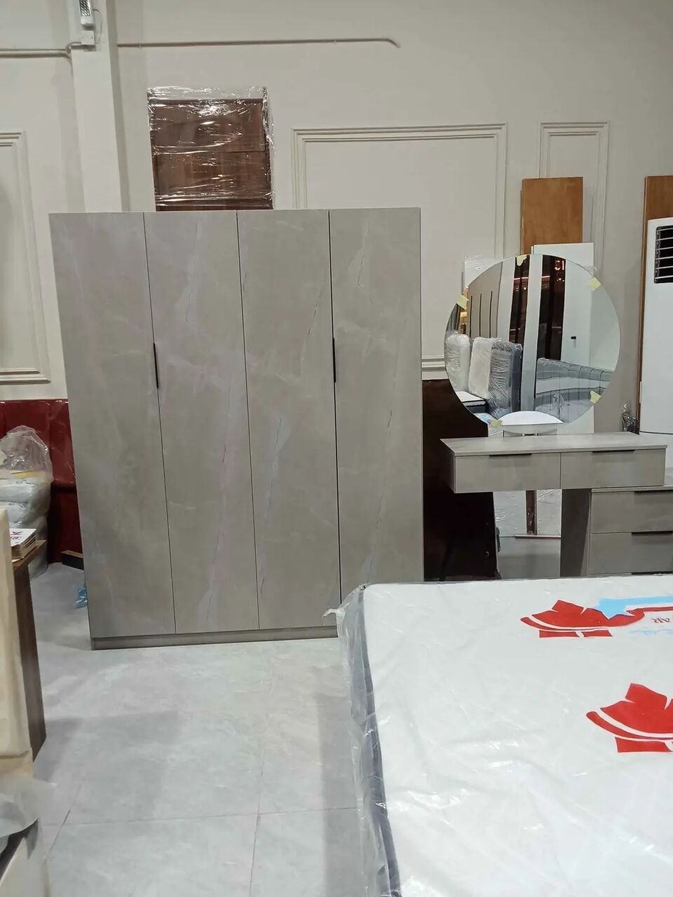 Jeddah, Furniture, SAR 2,  Brand Decent Wardrobe Set Available