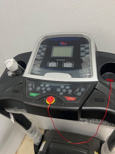Al Jubail Al Balad, Sporting Goods, SAR 1300,  Treadmill For Sale &ndash; Just Like New