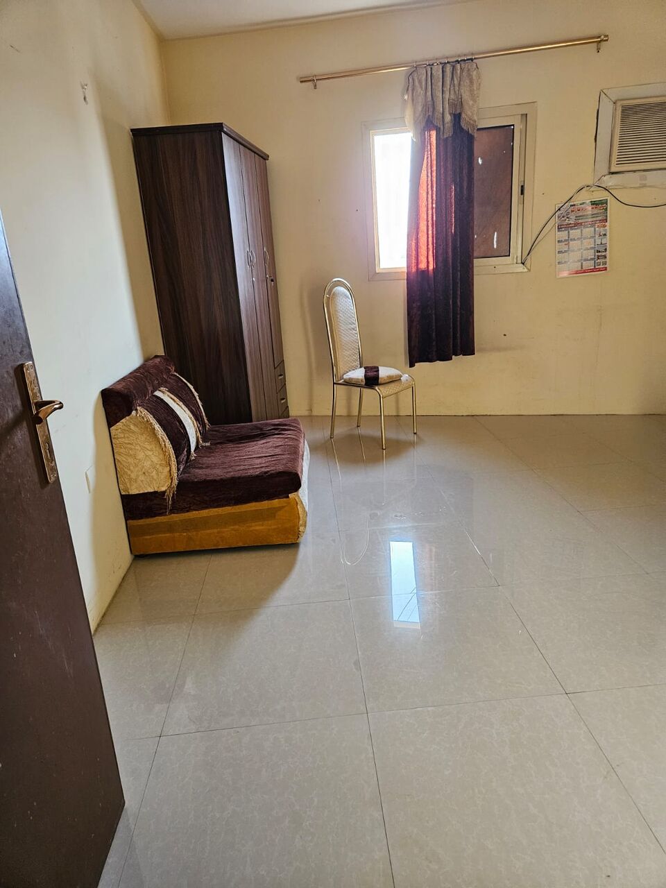 Hara, Apartments, Flats, Houses & Villas, SAR 1400/month,  Furnished,  1400 PM Furnished Room With Separate Bathroom For Executive Bachelor