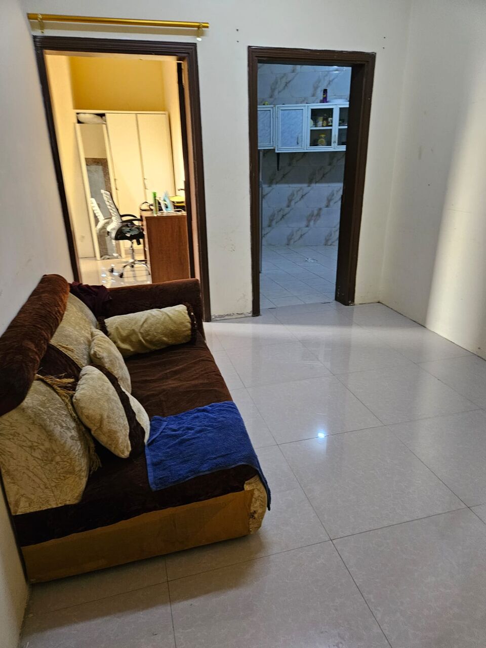 Hara, Apartments, Flats, Houses & Villas, SAR 1400/month,  Furnished,  1400 PM Furnished Room With Separate Bathroom For Executive Bachelor