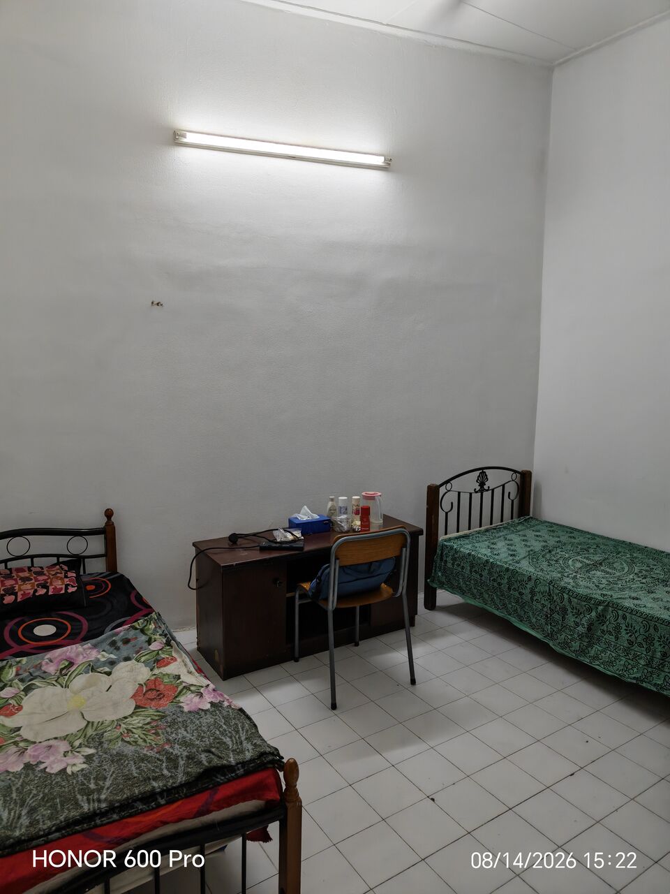 Salmaniya, Bedspace For Rent, BHD 60/month,  Bed Space Available For Bachelor