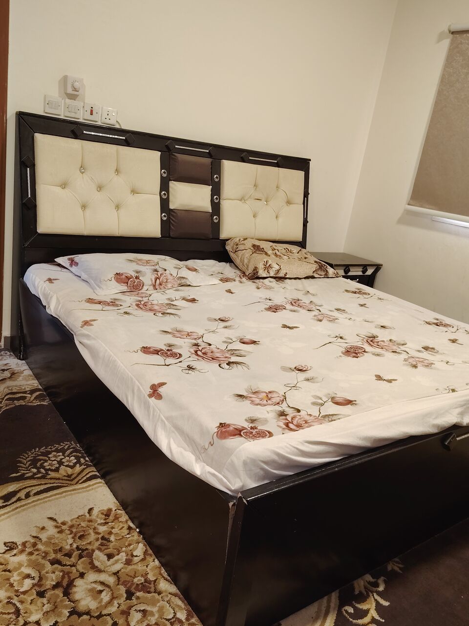 Al Aziziyah, Furniture, SAR 500,  Bed Set, Sofa And Computer