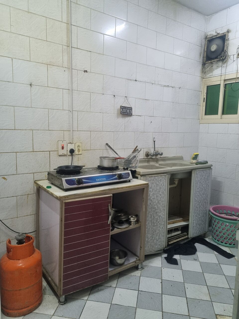Dammam, Rooms for Rent, SAR 600/month,  Room For Rent In Adamah