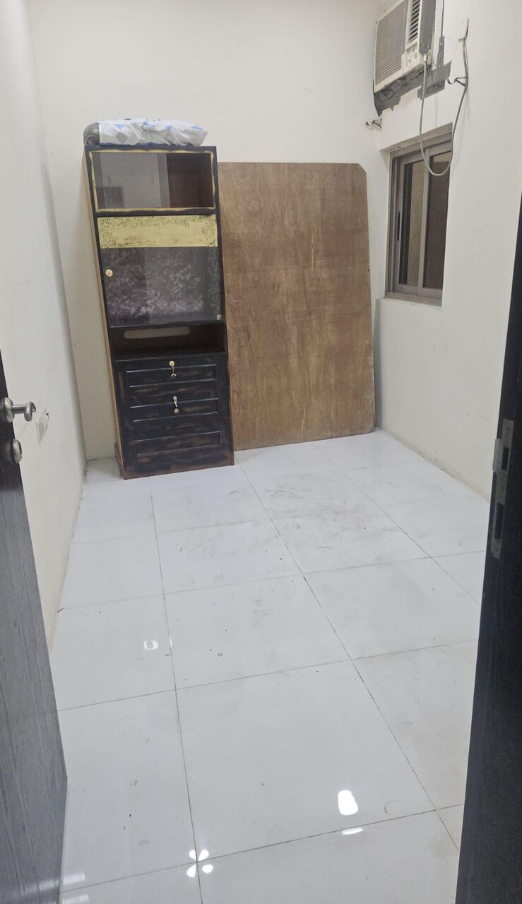 Gudaibiya, Apartments, Flats, Houses & Villas, BHD 140/month,  1 BR,  Studio Flat For Rent With Ewa Unlimited