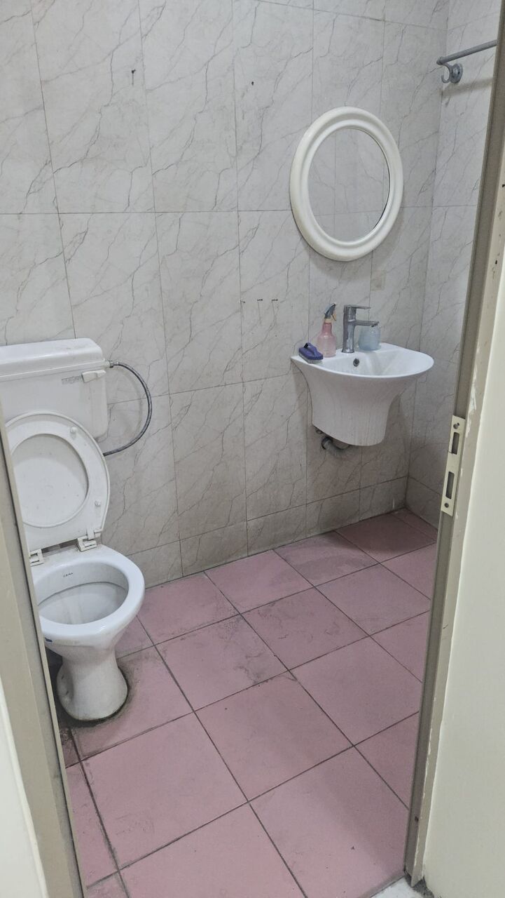 Gudaibiya, Apartments, Flats, Houses & Villas, BHD 170/month,  Studio,  Unfurnished Studio Flat For Rent With Ewa Unlimited