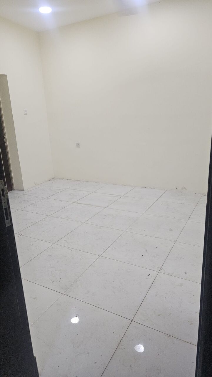 Gudaibiya, Apartments, Flats, Houses & Villas, BHD 170/month,  Studio,  Unfurnished Studio Flat For Rent With Ewa Unlimited
