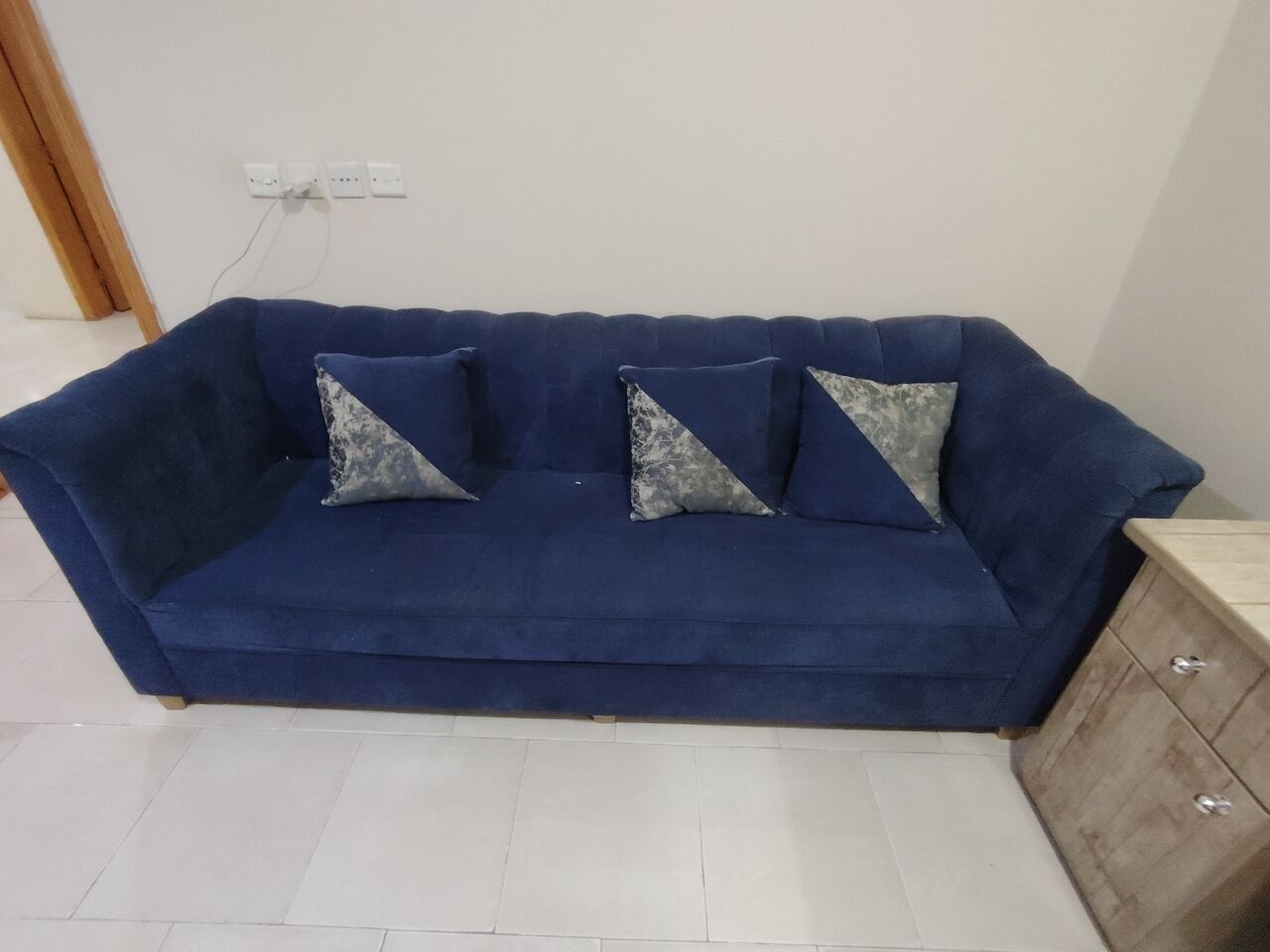 Riyadh, Furniture, SAR 50,  3 Seater Sofa