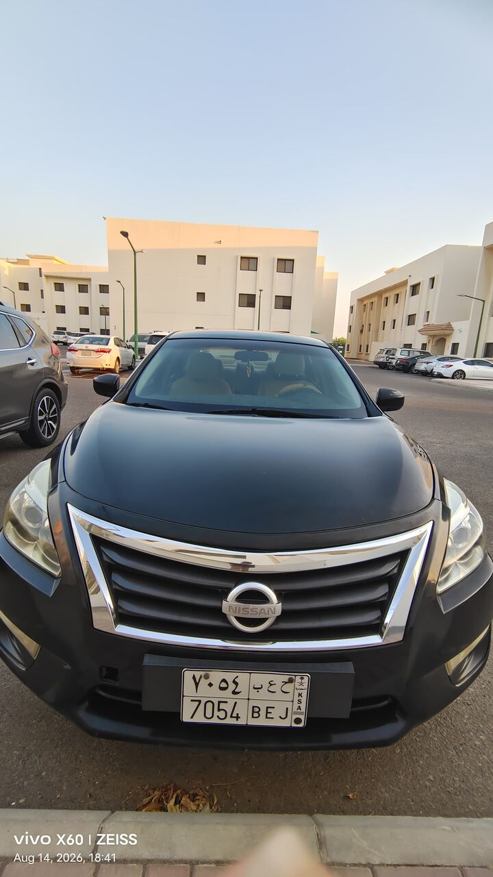 Yanbu, Vehicles, Cars & Trucks , SAR 30000,  Nissan Altima 2.5S,  2014,  Automatic,  165377 KM,    FOR SALE