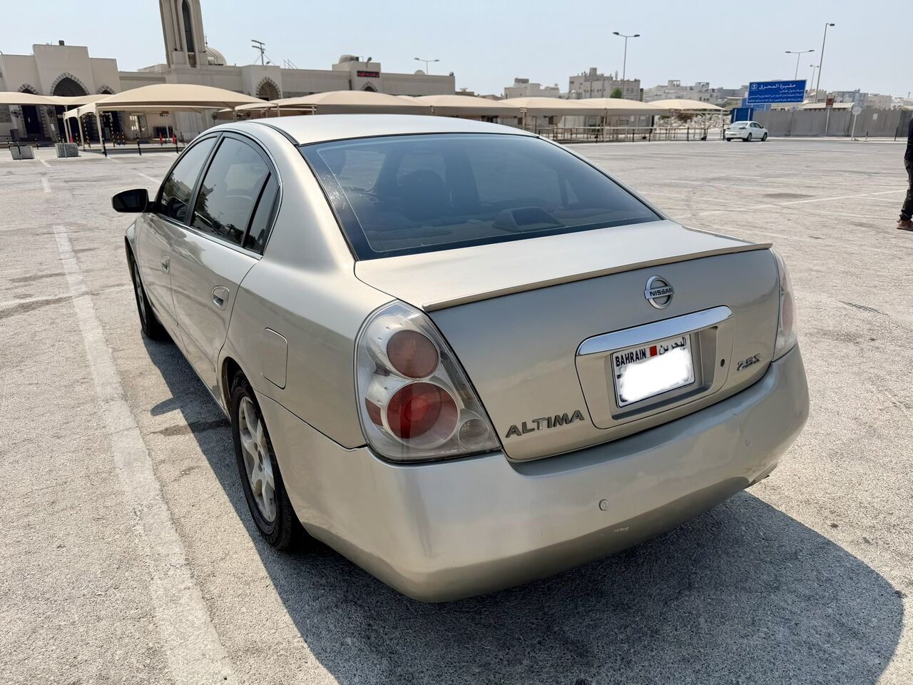 Muharraq, Vehicles, Cars & Trucks , BHD 1,  Nissan Altima,  2005,  Automatic,  240 KM,   2.5s