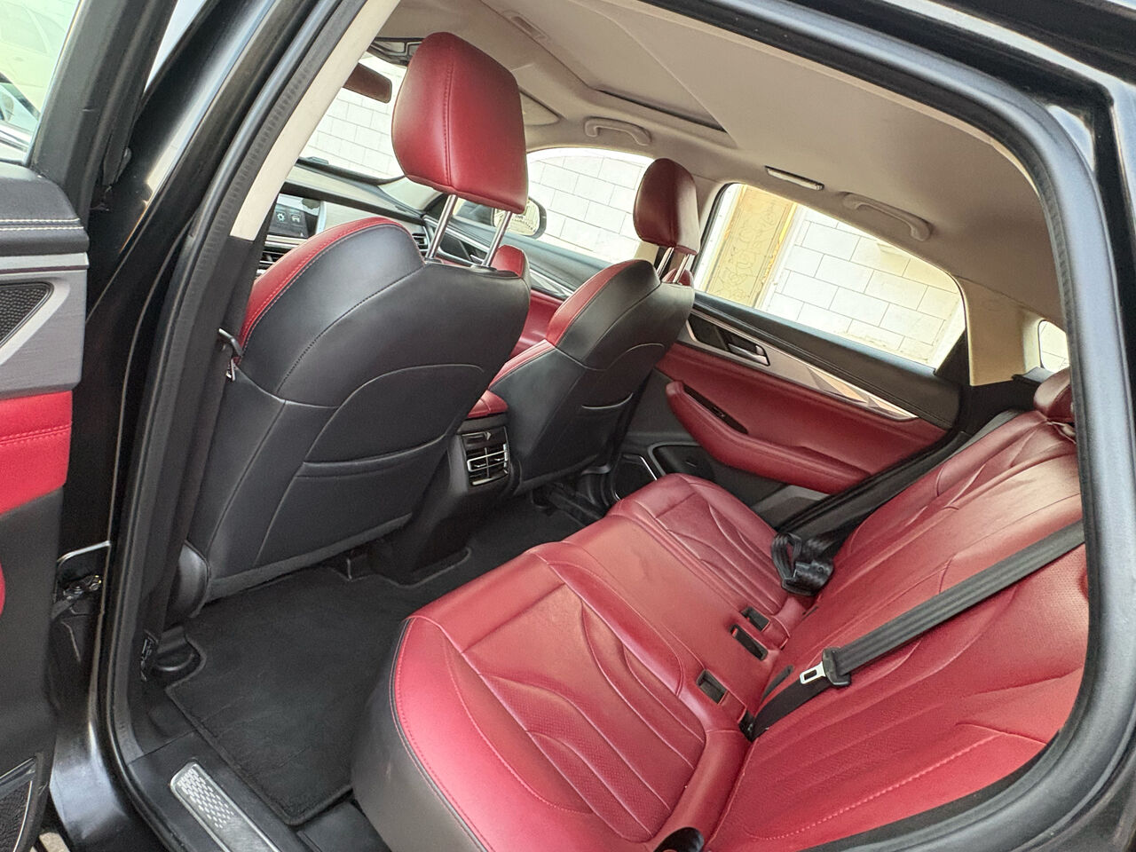 Riyadh, Vehicles, Cars & Trucks , SAR 55000,  Chrysler Charger,  2022,  Automatic,  83502 KM,  Changan CS85  Automtic 2.0L Turbo GDI Full Option