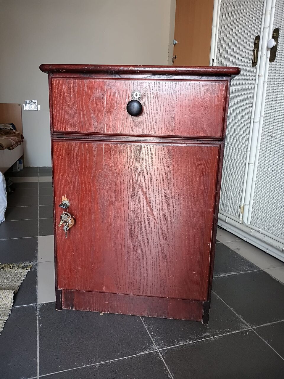 Manama, Furniture, BHD 15,  Wooden Cupboard For Sale