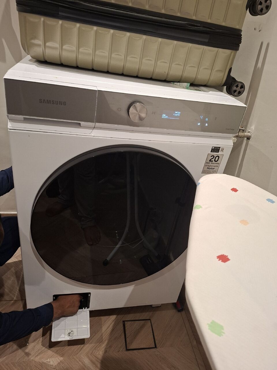 Naseem, Jobs, Automatic Washing Machine Repair Centre