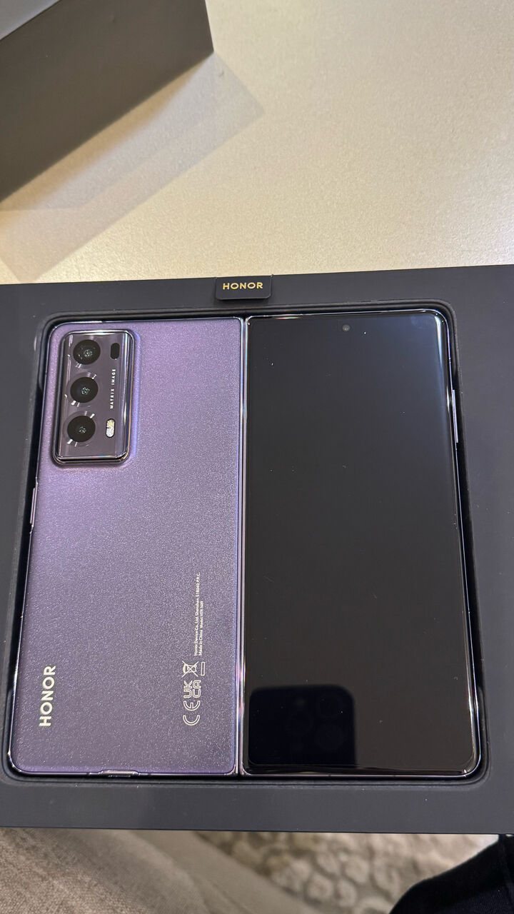 Jeddah, Electronics, SAR 2700,  HONOR Magic V2  Foldable Smartphone For Sale