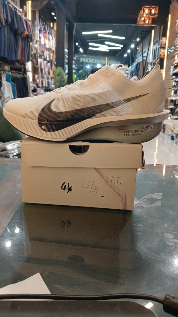 Khobar, Sporting Goods, SAR 300,  Nike Vaporfly 4