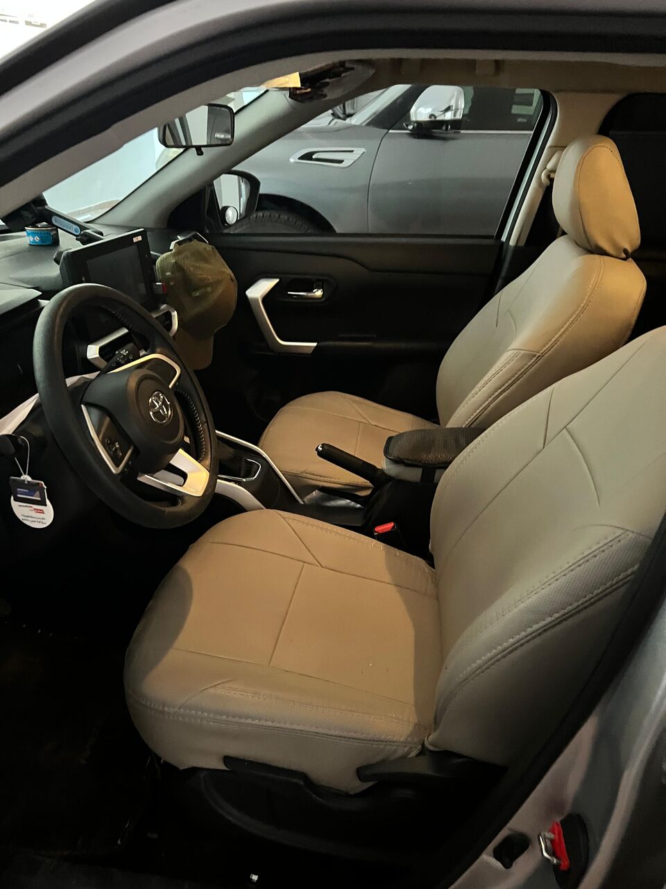 Al Safa, Vehicles, Cars & Trucks , SAR 67000,  Toyota Raize - Limited - Silver With Black Piano Roof - 2023 - ODO - 41K - First Owner,  2023,  Automatic,  41 KM,  Pristine Condition - Toyota Raize - First Owner - Limited - Less Driven