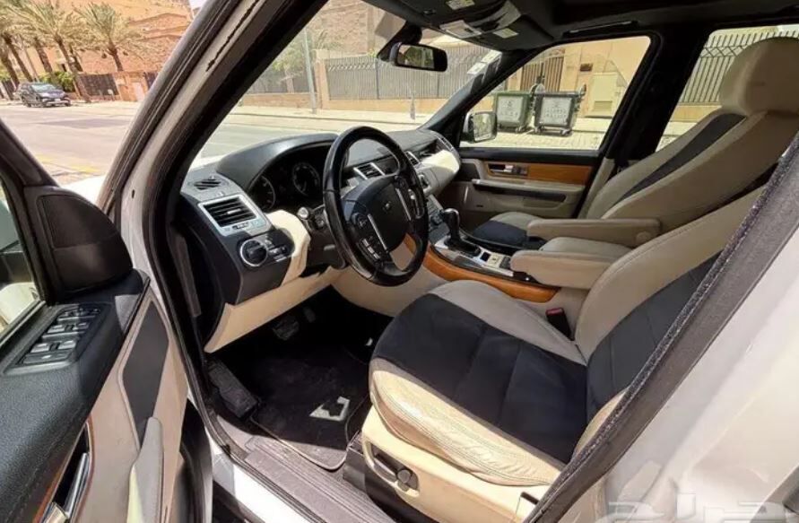 Diplomatic Quarter, Vehicles, Cars & Trucks , SAR 55000,  RANGE ROVER 2013 MODEL FOR SALE,  2013,  Automatic,  1000000 KM,