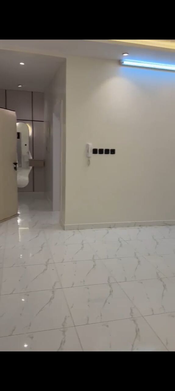 Al Naseem, Apartments, Flats, Houses & Villas, SAR 32000/year,  3 BR,  Family Apartment First Floor With Large 3 Beadrooms Neet Clean And Renovated House