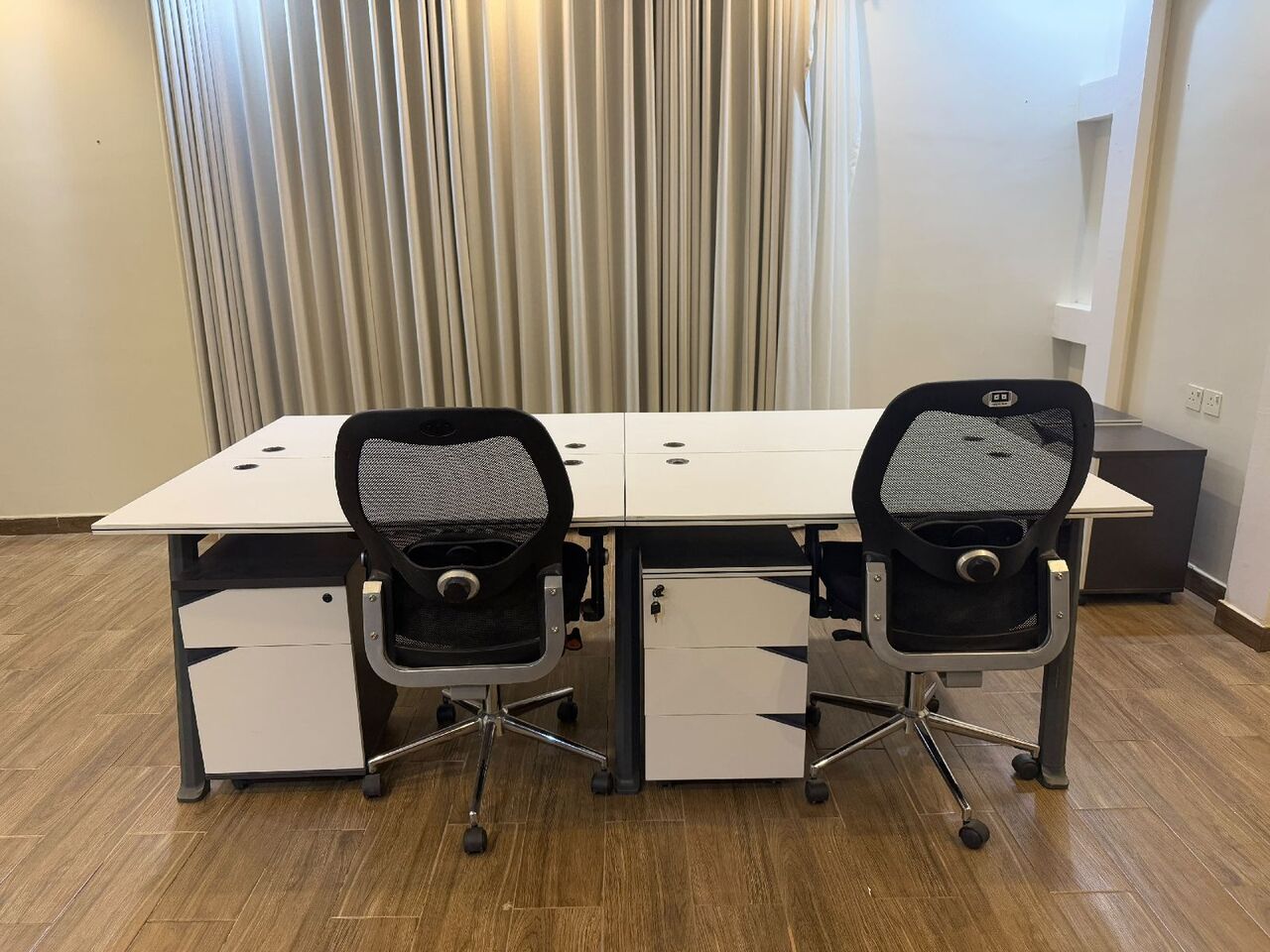Jeddah, Furniture, SAR 2800,  Complete Office Furniture Set For Sale In Good Used Condition.