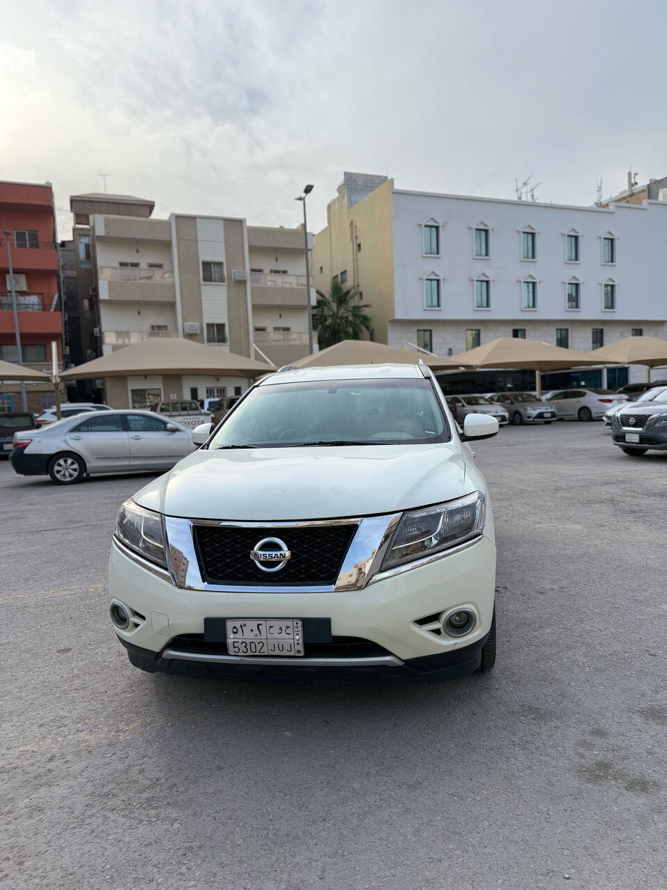 Khobar, Vehicles, Cars & Trucks , SAR 30500,  Nissan Pathfinder,  2016,  Automatic,  200000 KM,  Nissan Pantfinder  Modeal Second Owner 2Lak KM Running Neat And Clean No Replacment
