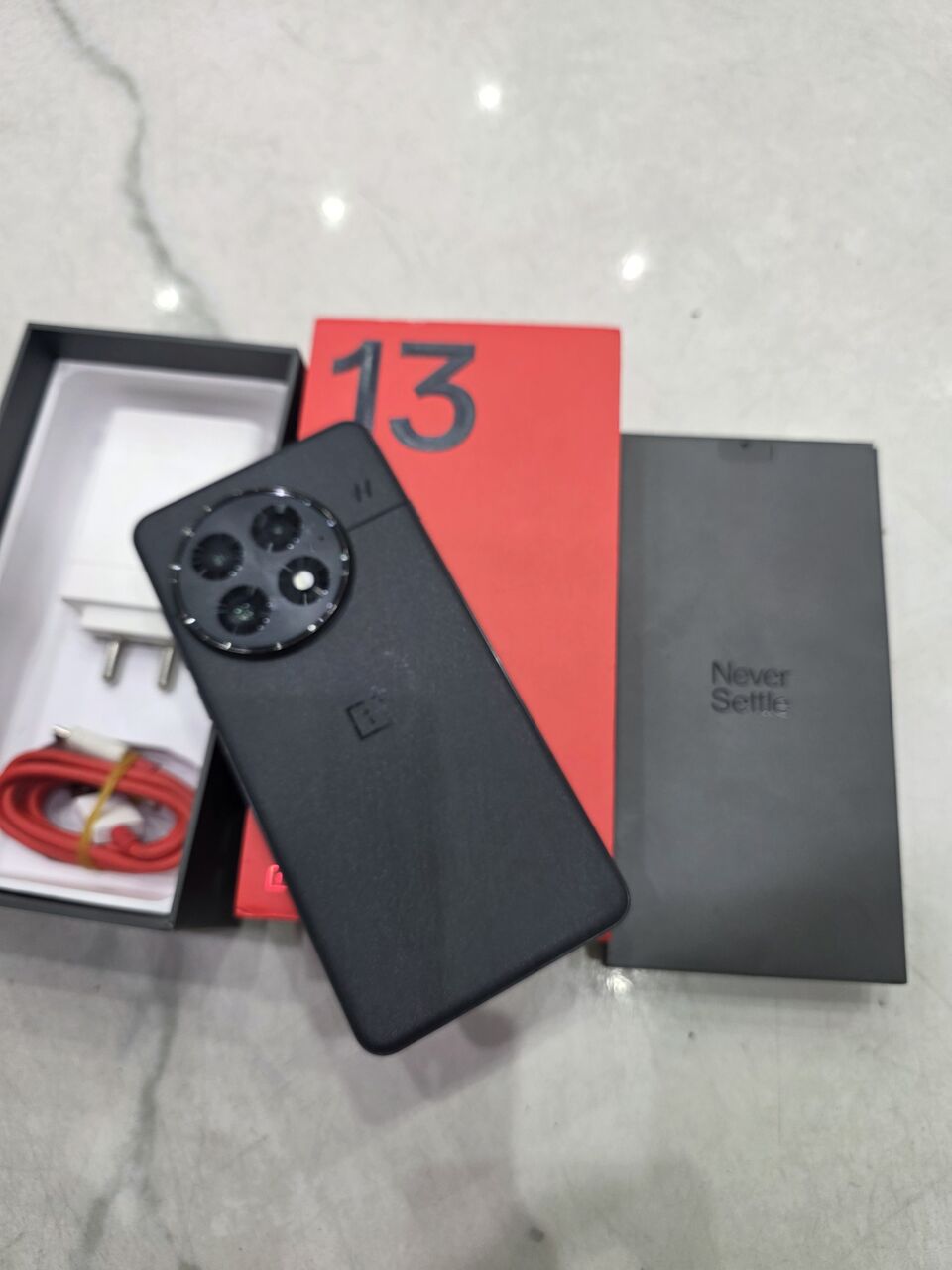 Khobar, Mobile Phones, SAR 1750,  Oneplus 13 512gb 16gb Ram Sale Swap Only Serious Buyer Contact Me
