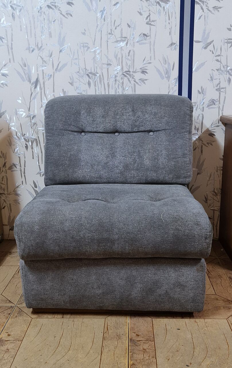Isa Town, Furniture, BHD 7,  Sofa For Sale